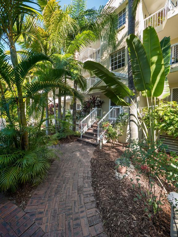 Surfers Tropique Holiday Apartments Gold Coast Exterior photo