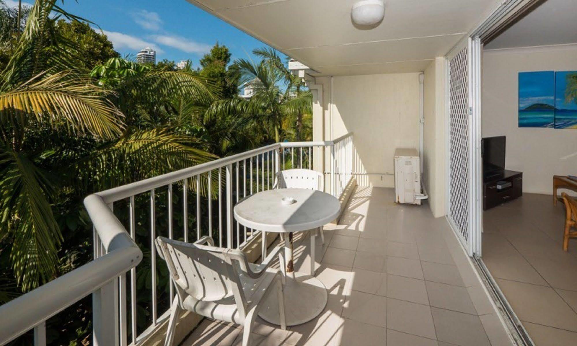 Surfers Tropique Holiday Apartments Gold Coast Exterior photo
