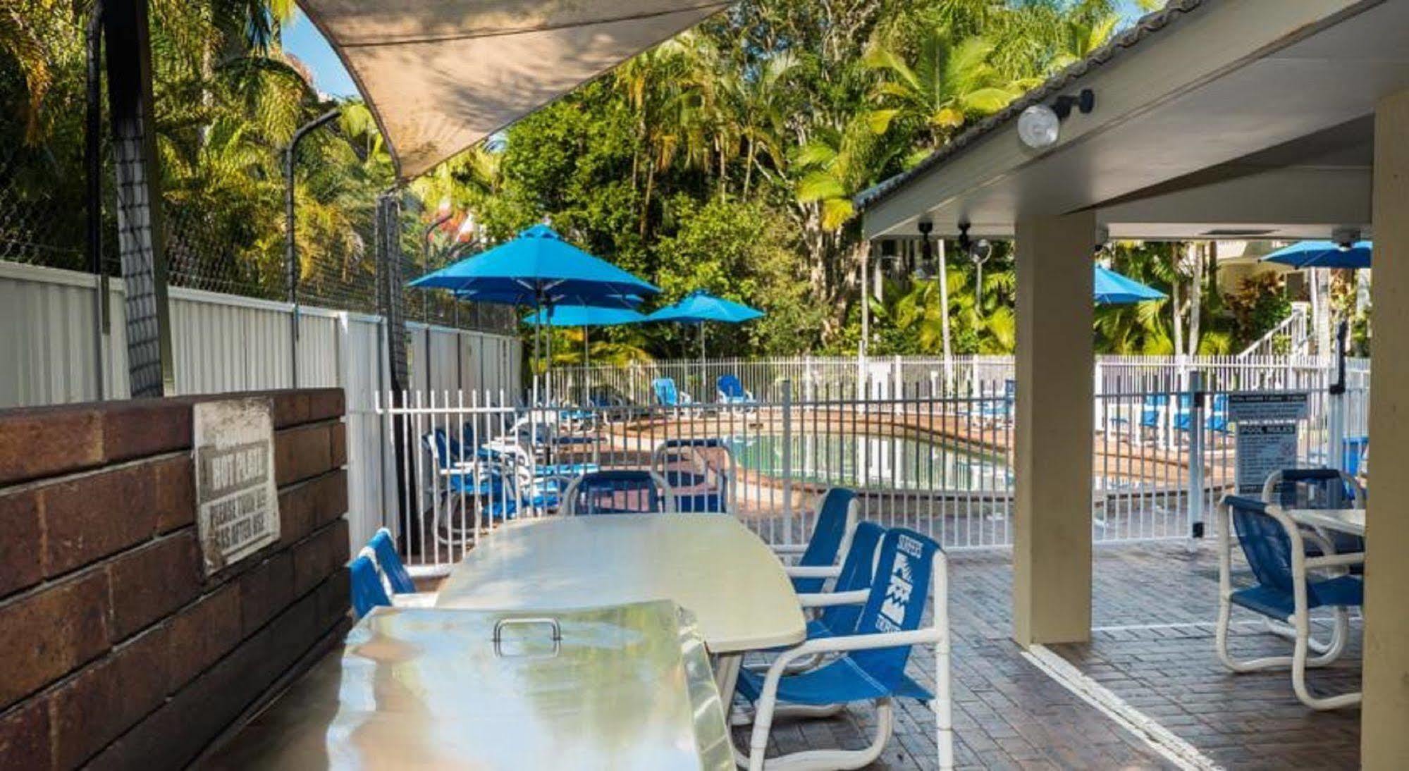 Surfers Tropique Holiday Apartments Gold Coast Exterior photo