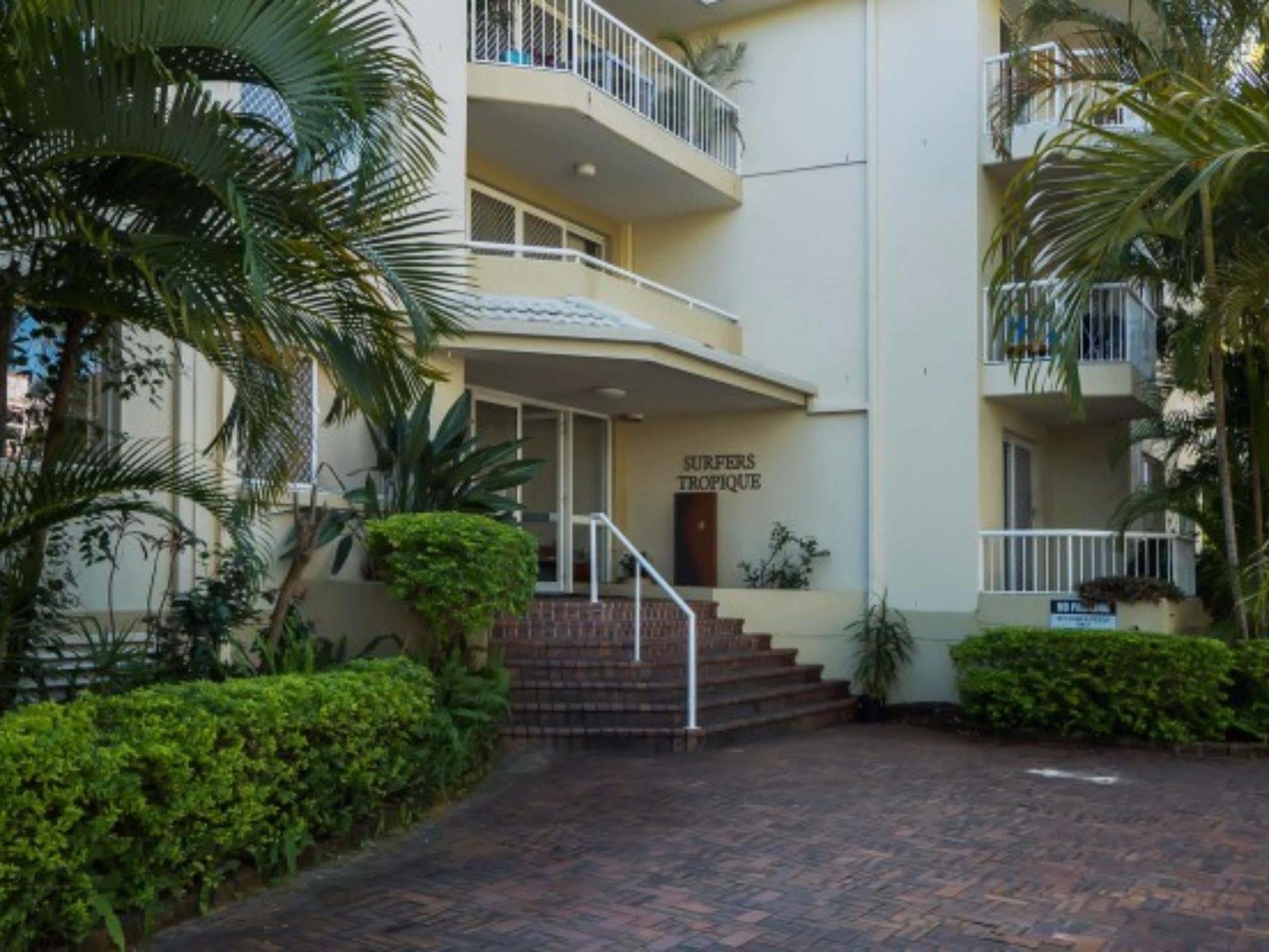 Surfers Tropique Holiday Apartments Gold Coast Exterior photo